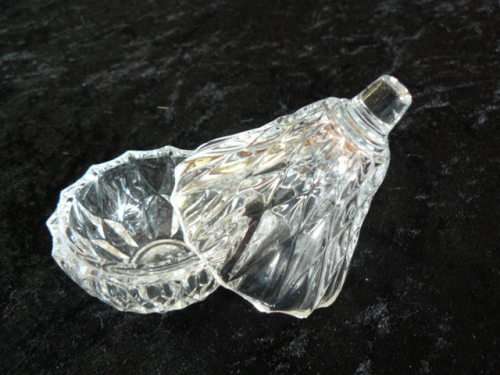 GLASS CUT PEAR SHAPPED TRINKET BOX