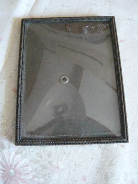 VINTAGE FRAME WITH DOAMED GLASS