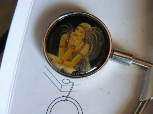 VINTAGE BAG AND HAND BAG HANGER