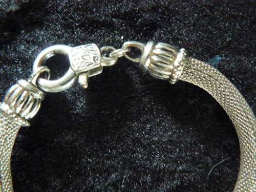 SILVER TONED BRACELET