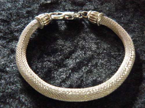 SILVER TONED BRACELET