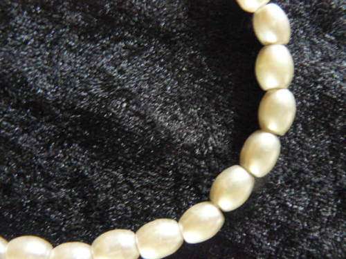FOUX PEARL NECKLACE