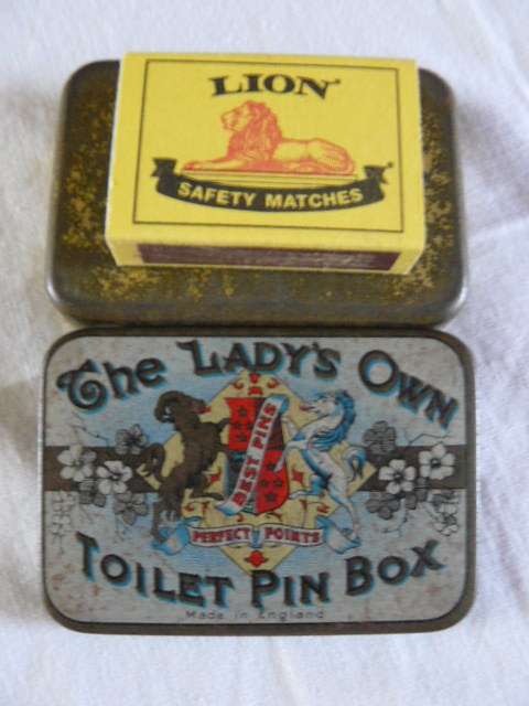 VINTAGE TIN - THE LADYS OWN - ENGLAND