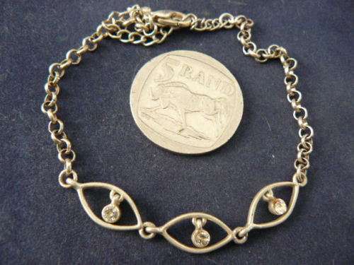 FASHION BRACELETT