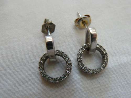 SILVER TONED FASHION EARRINGS