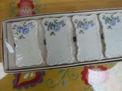 PORCELAIN TABLE NAME SETTINGS X 6