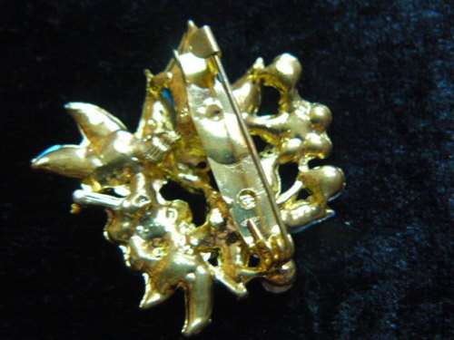 GOLD TONED BLING FASHION STONES BROOCH