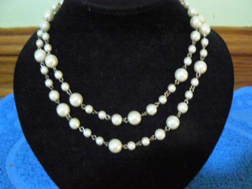 LONG STRAND FOUX PEARL NECKLACE
