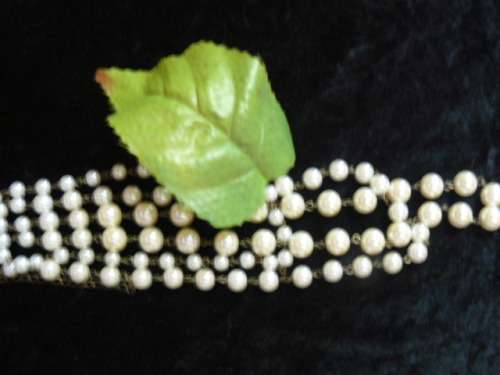 FOUX PEARL 3 STRAND NECKLACE