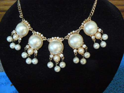 FOUX PEARL NECKLACE 36 CM