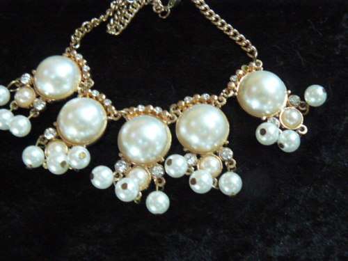 FOUX PEARL NECKLACE 36 CM