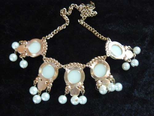 FOUX PEARL NECKLACE 36 CM