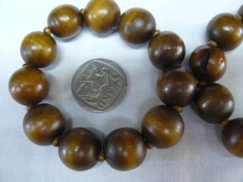 WOODEN BEADED STRETCH BANGELE X 2