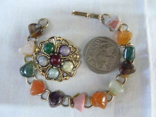 SEMI PRECIOUS STONEBRACELET AND BROOCH
