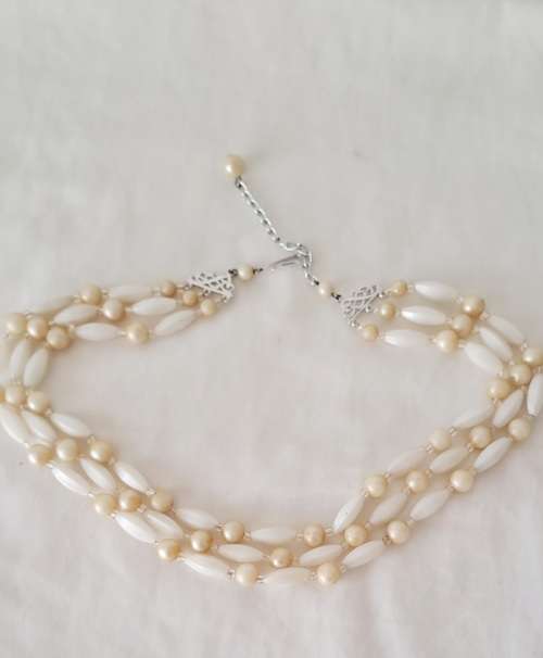 3 strand vintage necklace