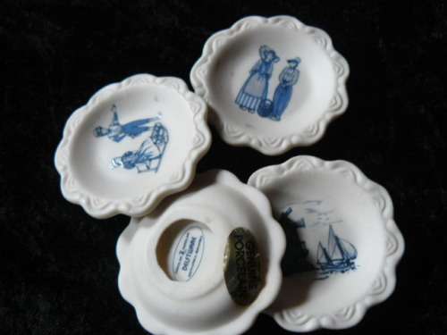 DELFT WARE GENUINE PORCELAIN MINIATURE COLLCTBLE PLATES