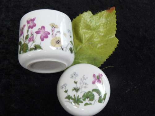 JAR PORCELAIN AND POT PORRIE HOLDER