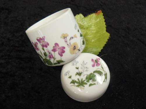 JAR PORCELAIN AND POT PORRIE HOLDER