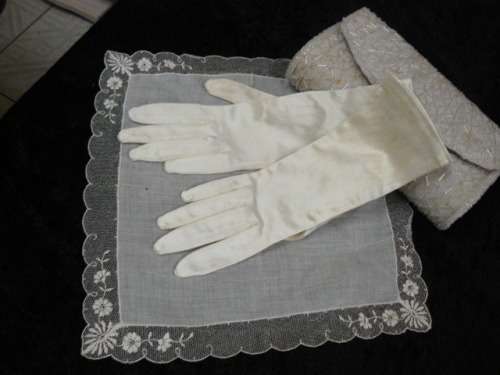 VINTAGE LIKE CLUTCH BAG, VINTAGE COTTON CLUTCH BAG AND SATIN GLOVES