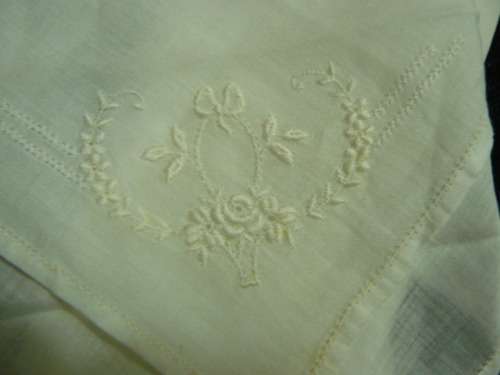 MOST STUNNING BADED GLOVED M WITH FREE HANKIE VINTAGE !!!!!!!!!