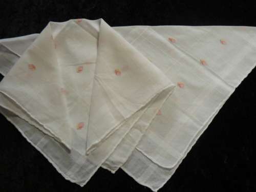 VINTAGE COTTON HANKIE