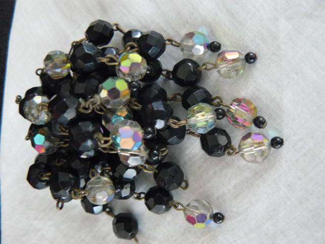 CLUSTER BROOCH BLING AND BLACK