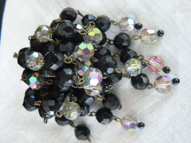 CLUSTER BROOCH BLING AND BLACK