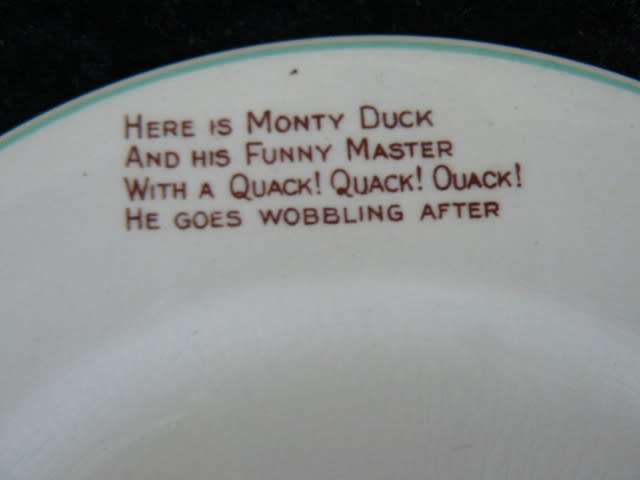 PLATE ENGLANDPORCELAIN COLLECTABLE