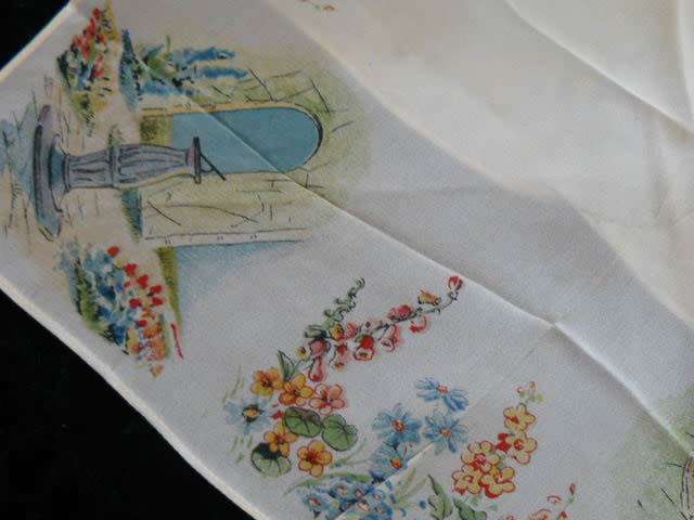 HANKIE STUNNING !!!!!!!!!!!!!!!!!!!VINTAGE