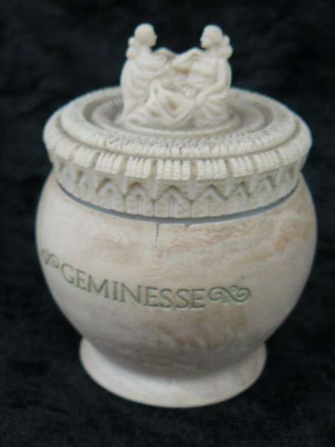 COSMETIC JAR GEMINESSE