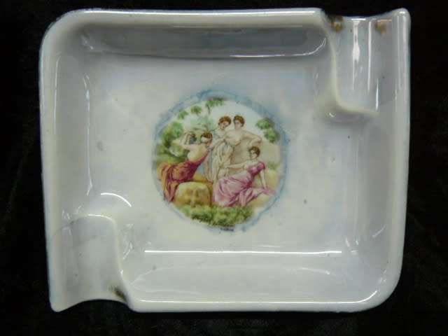 BAVARIA HAND DECORATED ASHTRAY WITH MOTHER OF PEARL EFFECT