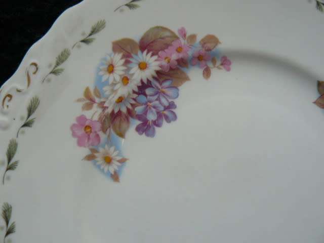 ROYAL VALE PLATE