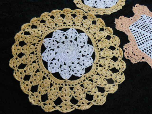 HAND CROCHETED COTTON DOILIES LARGEST 30 CM DIAMETER