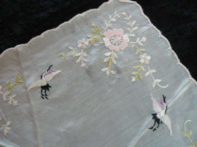 100 % PURE SILK VINTAGE HANKIE EMBROIDERED