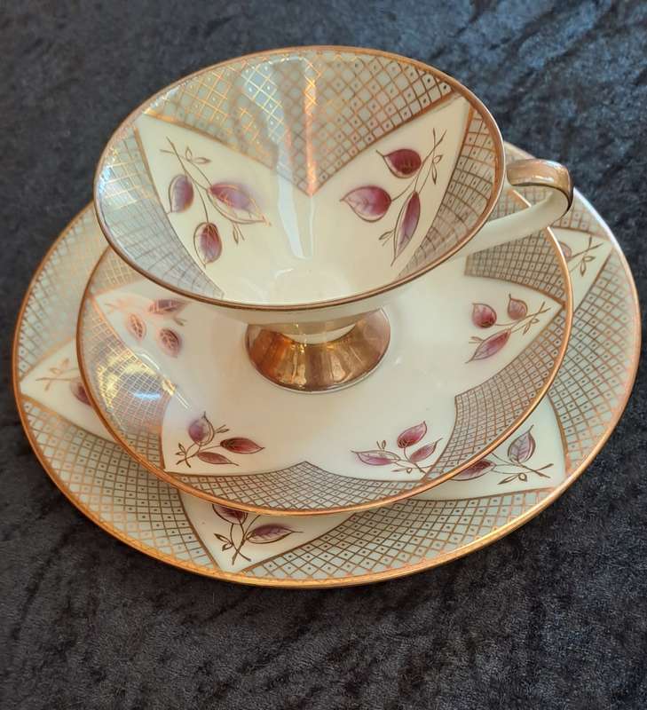 Beautiful Bavaria Elfenbein portzelan trio