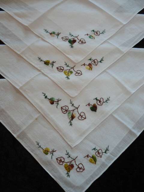VINTAGE COTTON EMBROIDERED HANKIES X 4
