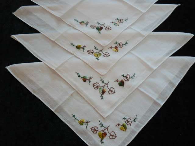 VINTAGE COTTON EMBROIDERED HANKIES X 4