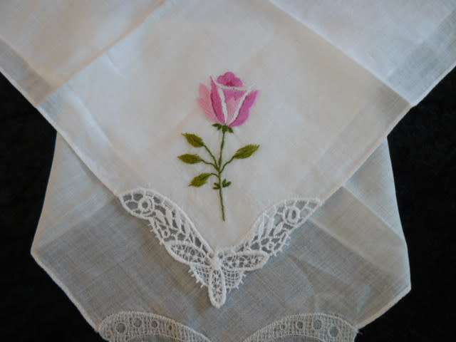 VINTAGE COTTON HANKIE EMBROYDERED X 2