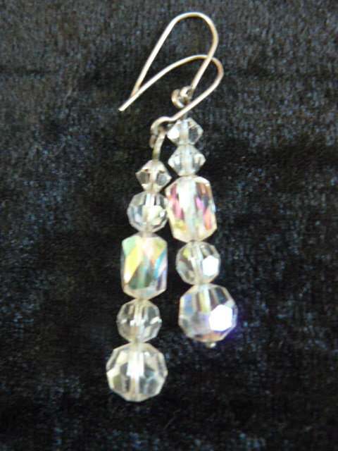 FASHION CRYSTAL STYLE EARRINGS
