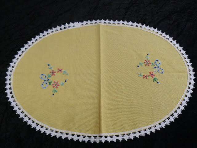 INTAGE COTTON HAND MBROIDERED YELLOW TRAY CLOTH