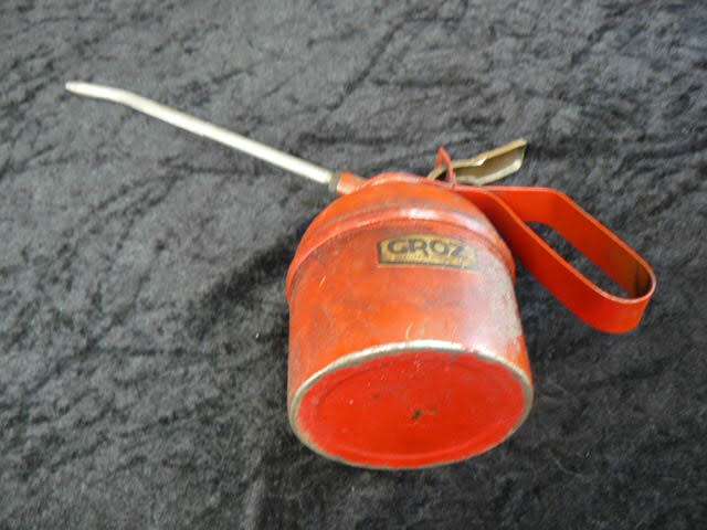 VINTAGE GROZ OIL CAN