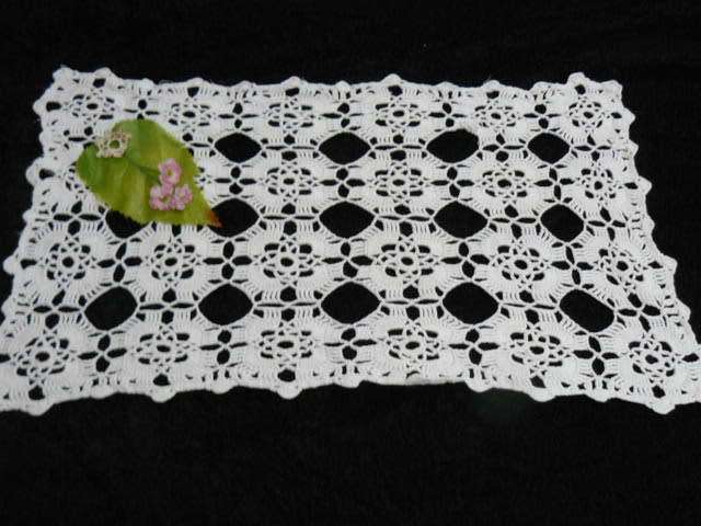 VINTAGE COTTON DOILIE