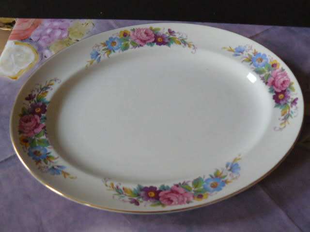 MIDWINTER PLATTER MINT CONDITION ENGLAND REDDUCED !!!!!!!!!!!!