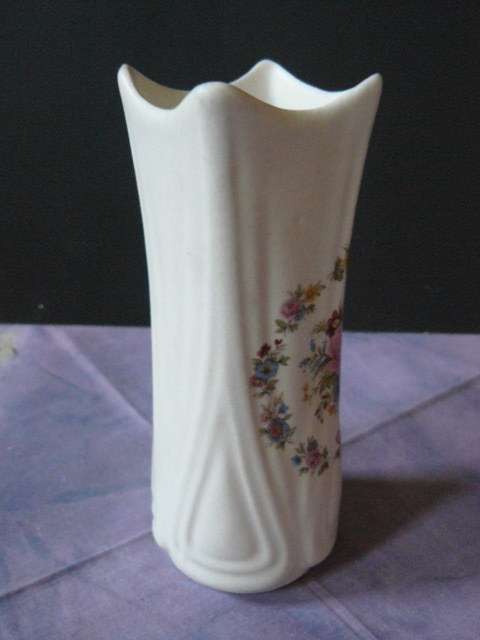 CERAMIC VASE