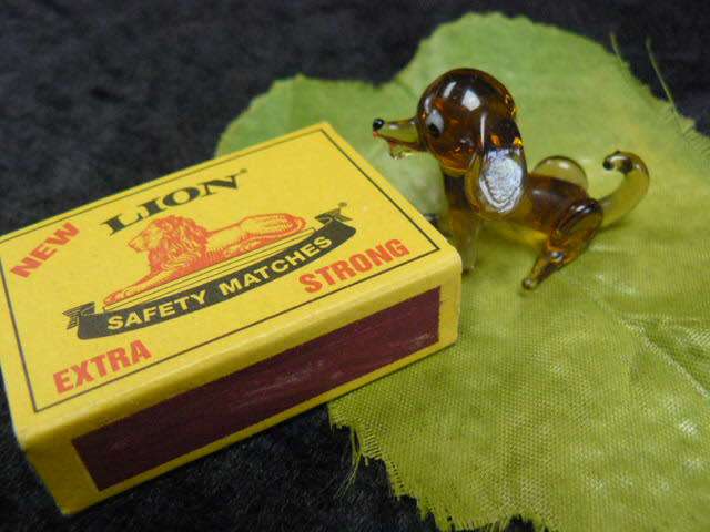 MINIATURE MORANO GLASS PUPPY REDUCED