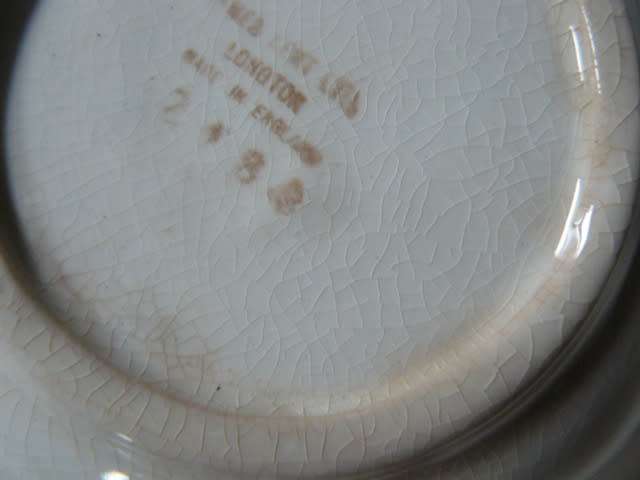 SNACK DISH PORCELAIN