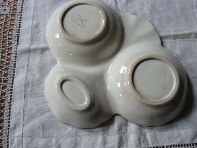 SNACK DISH PORCELAIN