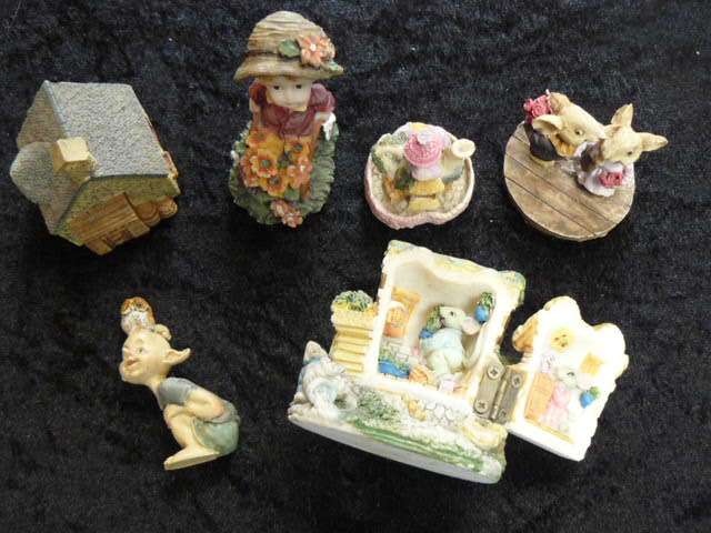COLLECTION OF X 6 RESIN ORNAMENTS cute for fairy garden