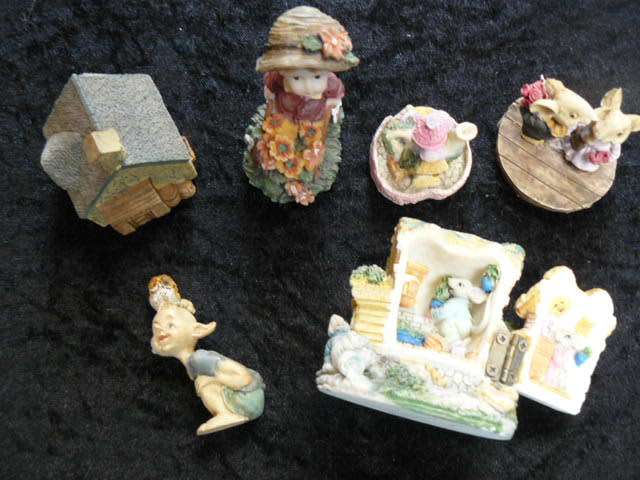 COLLECTION OF X 6 RESIN ORNAMENTS cute for fairy garden