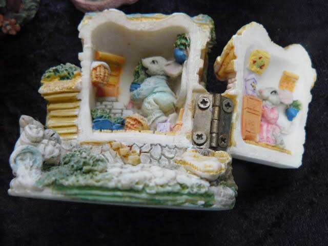 COLLECTION OF X 6 RESIN ORNAMENTS cute for fairy garden